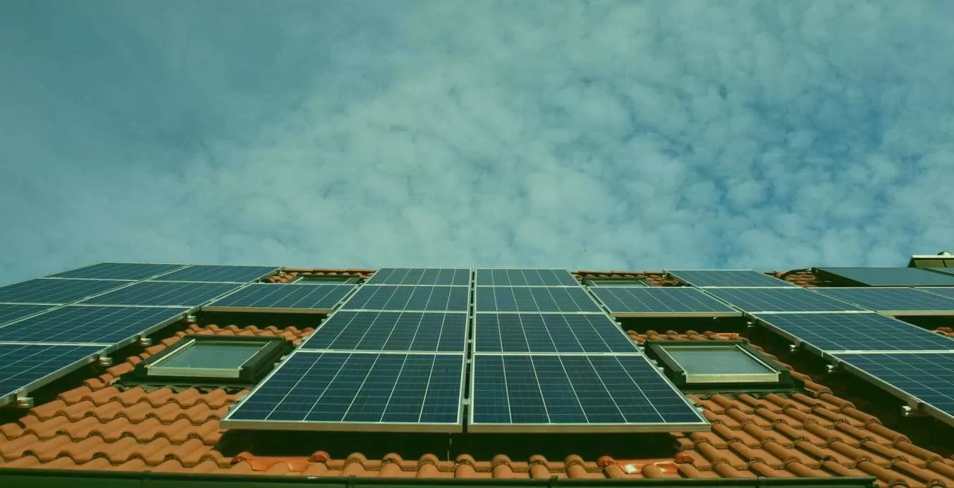 kit panneau solaire 3000w energie solaire abondante pour alimenter efficacement votre foyer.webp