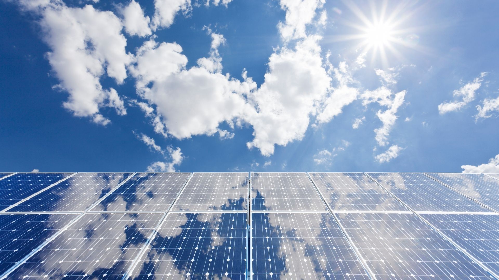 panneau solaire compatible 220v utilisations domestiques et installation securisee.jpeg
