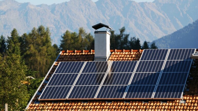 prix des panneaux solaires couts et facteurs a considerer pour votre projet.jpeg